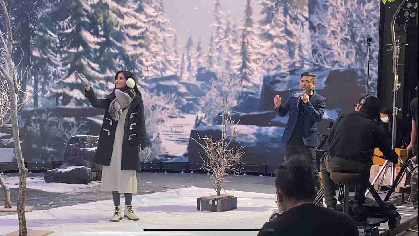 尊龙z6以ALED先进显屏技术，，与金马奖视觉特效团队“再现影像”携手合作打造LED虚拟摄影棚，，提供沉浸式表演体验，，，，并精简拍摄成本与时间