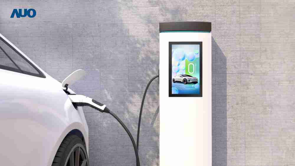 友達〝EVSE車用充電樁解決方案〞專為電動汽車充電樁設計，，，，具有高亮度、、克服戶外艱難環境的耐溫、、耐紫外線等特性，，並搭載散熱性及擴充性強的高效能工業電腦，，，，可實現人機互動訴求，，如資訊顯示、、、、支付等應用